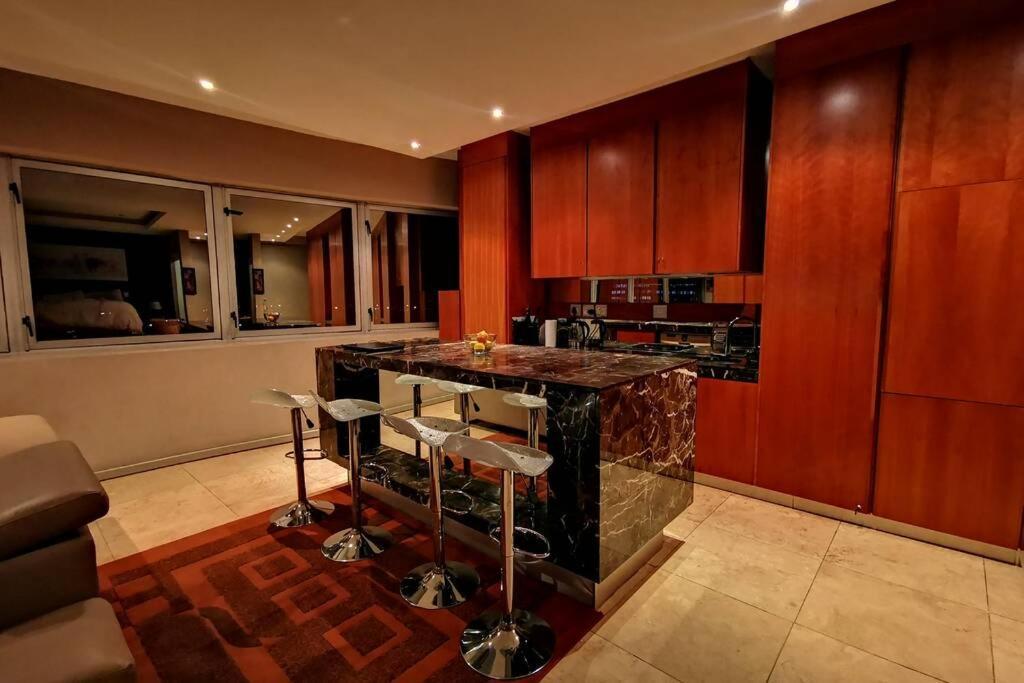 1507-Amazing Views & Unique Joburg Cbd Luxury Joanesburgo Exterior foto
